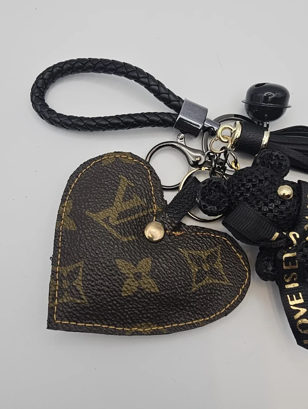 N/A upcycled leather